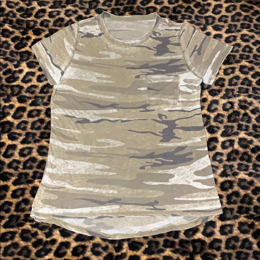 Camo print graphic T